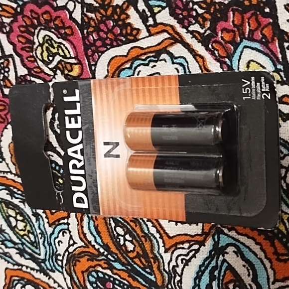 Twinkle Lights Barbie - Picture 4 of 8